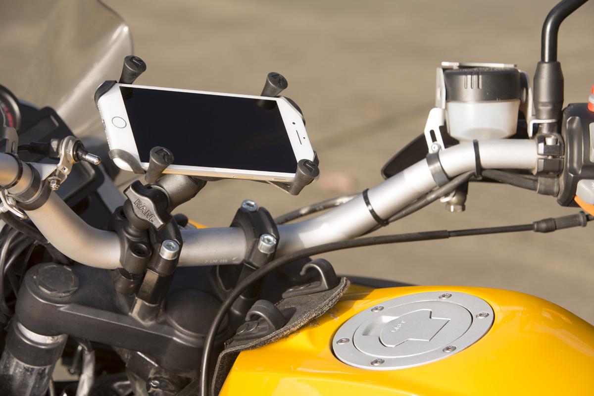 RAM-B-408-112-15-UN10U X-Grip Halterung für große Smartphones mit Torque (groß) 2