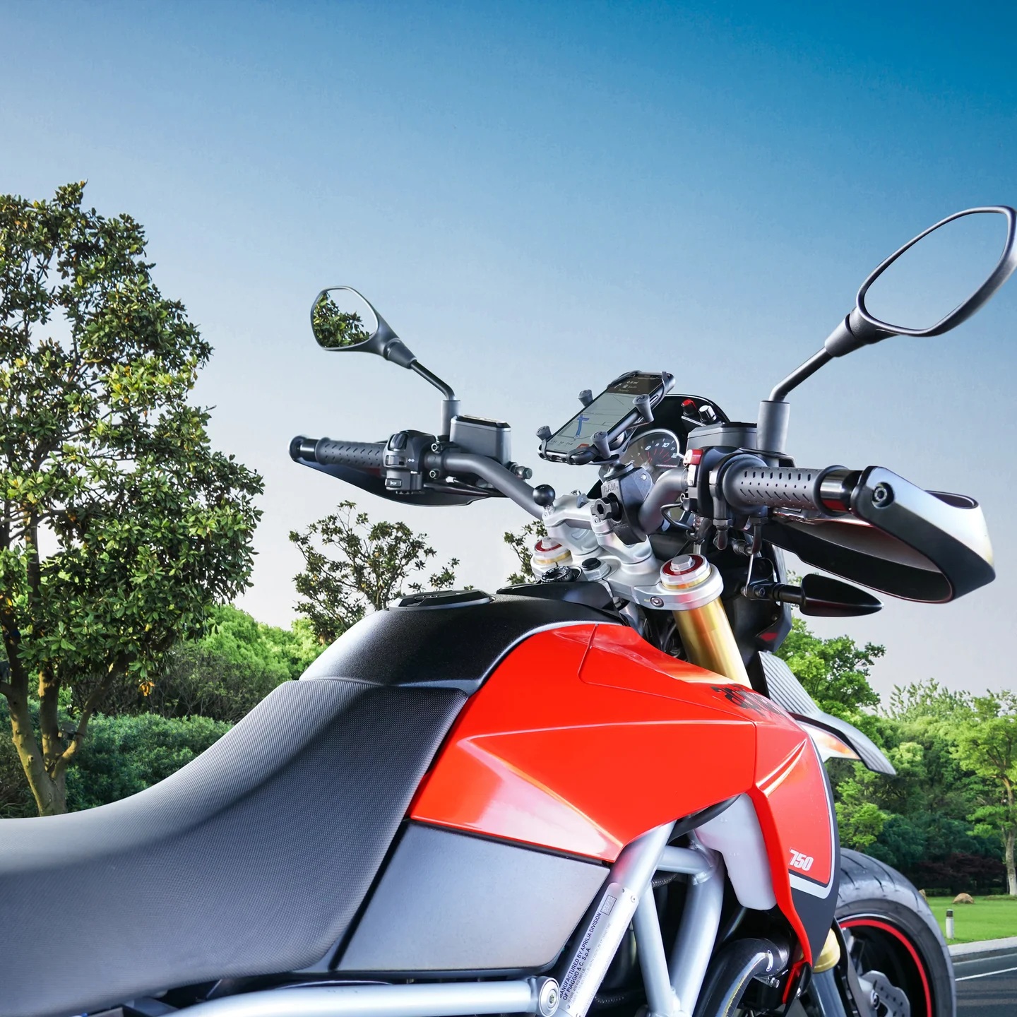 RAM-HOL-UN7-400U Ram Mount X-Grip Universalhalteklammer für Smartphones mit kleiner Tough-Claw 12